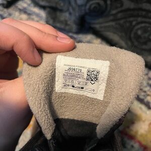 Merrel hiking boot used good condition